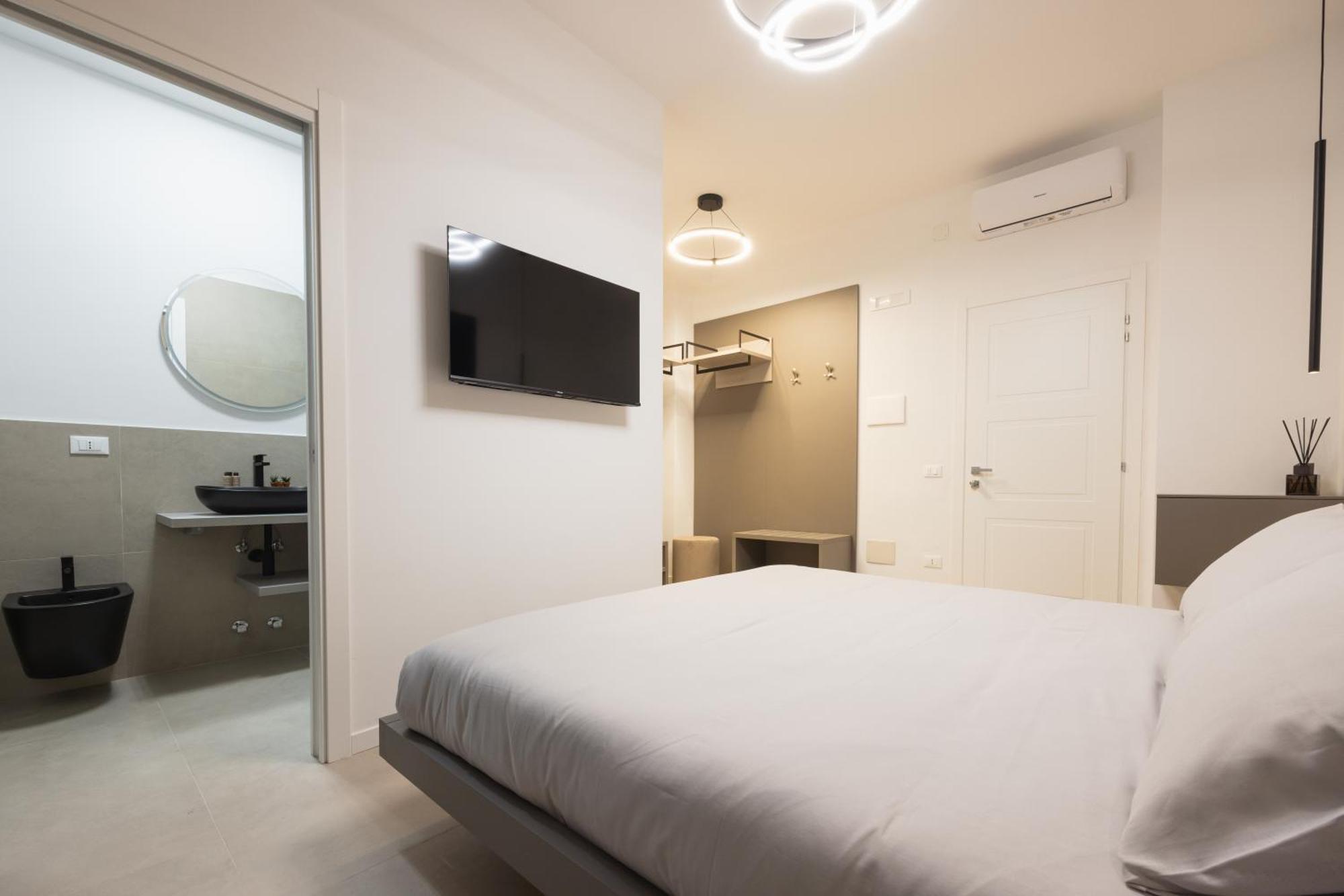 Luxury Station Suite Bologna Exterior photo